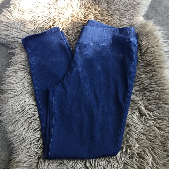 Mode de Vie dark wash high rise jeans - size 16 - Picture 2 of 6